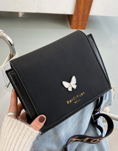 Black chic crossbody bag