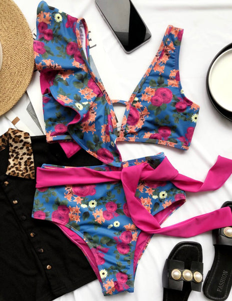 High waisted ruffle swimsuit